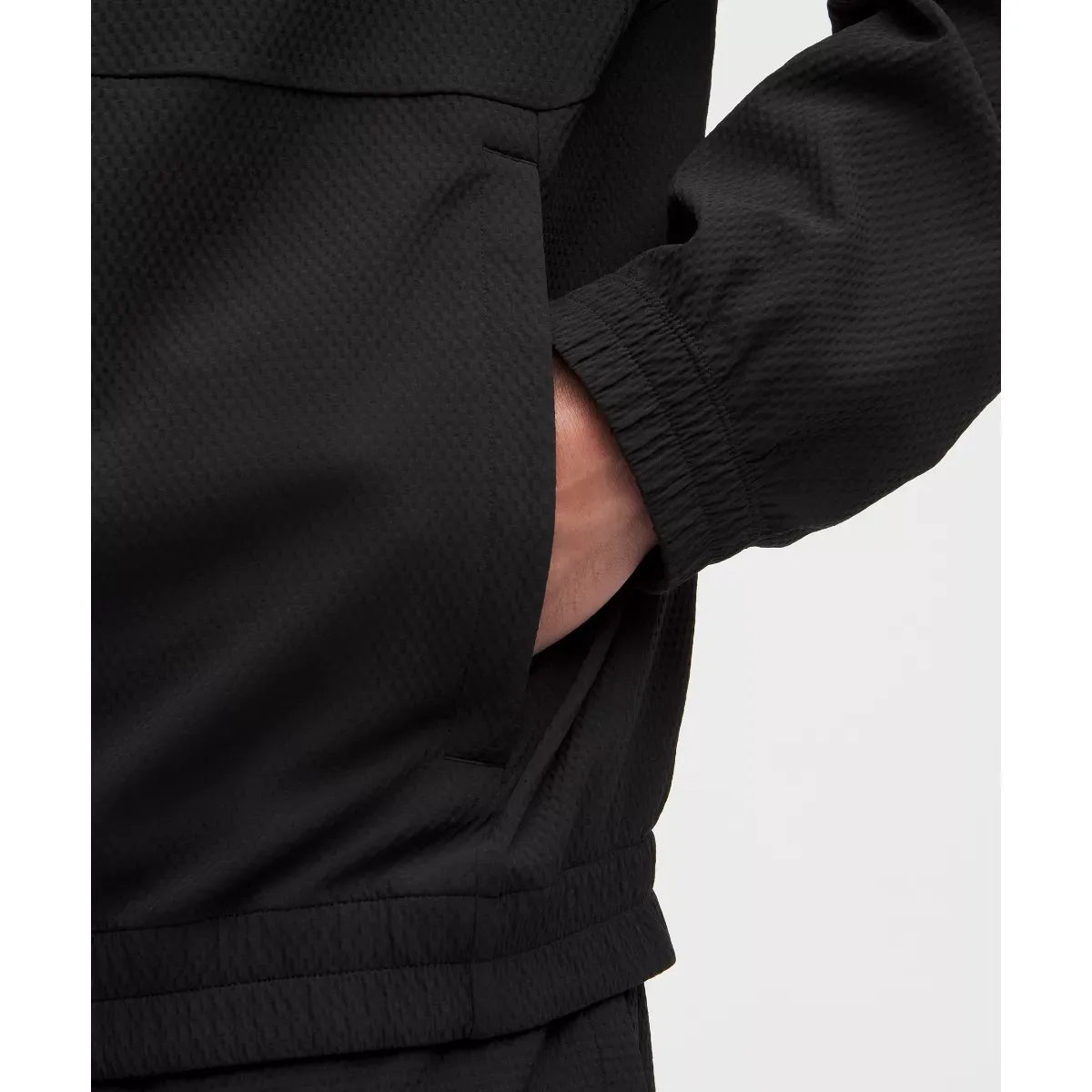 Lululemon Men's License to Train Textured Full Zip in Black