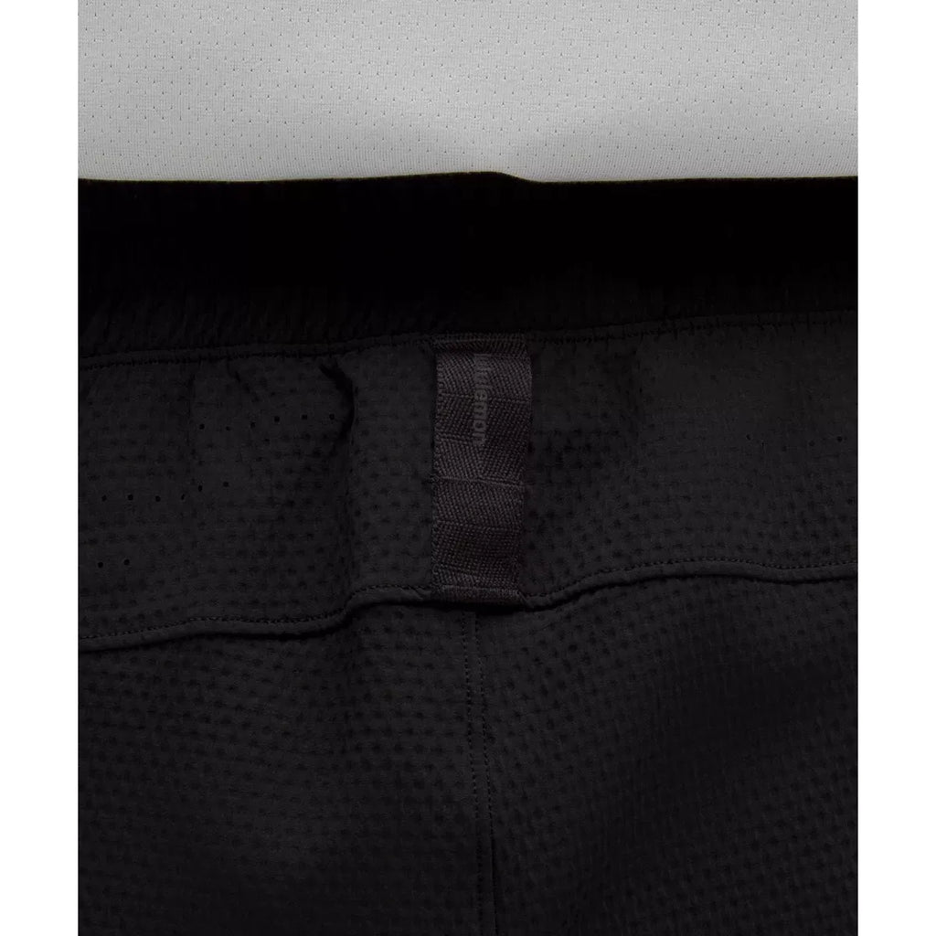 Lululemon Men's License to Train Textured Jogger Regular in Black