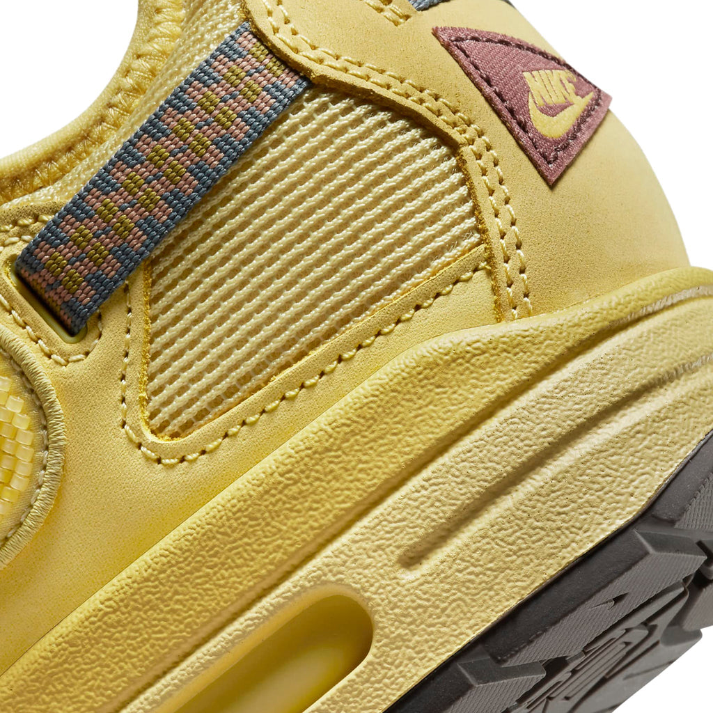 Travis Scott x Nike Air Max 1 Saturn Gold Sneakers - Yellow